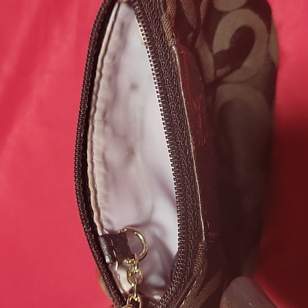 Coach Coin Purse - Picture 6 of 7